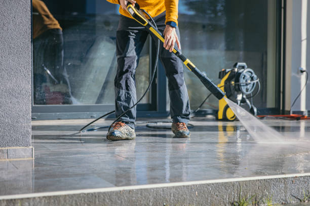 Best Pressure Washing Siding  in Garrettsville, OH