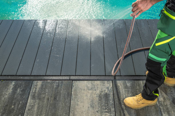 Best Sidewalk Pressure Washing  in Garrettsville, OH